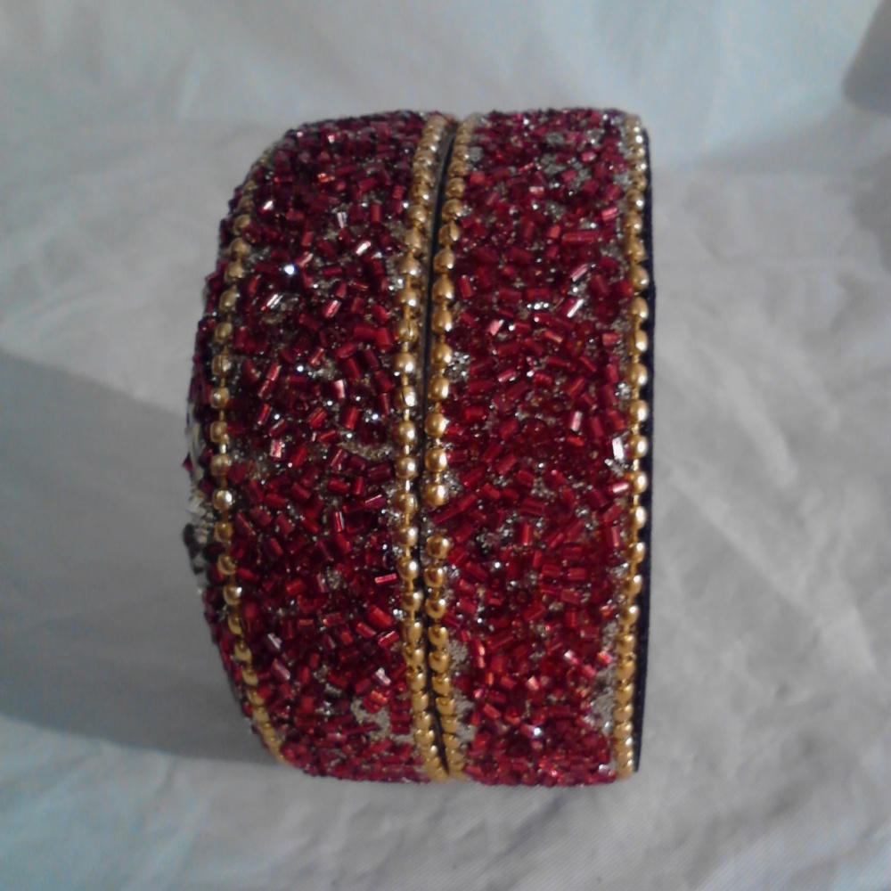 NWOT 2 Embellished Round Christmas Trinket Boxes - Picture 6 of 8